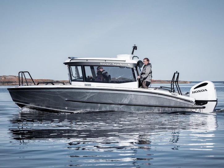 2024 Silver Seahawk-Cabin web-002