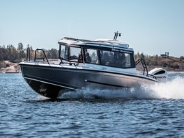 2024 Silver Seahawk-Cabin web-003