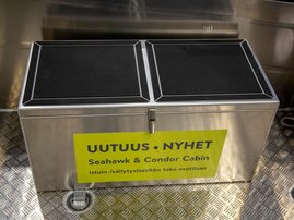 040 YM25 Silver Condor-Cabin Istuinlaatikko Vene25-001