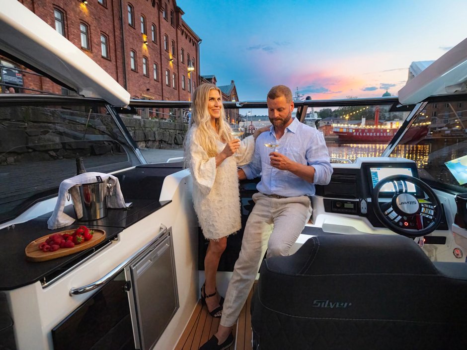 2025 Silver Raptor-ST Helsinki SK act-010