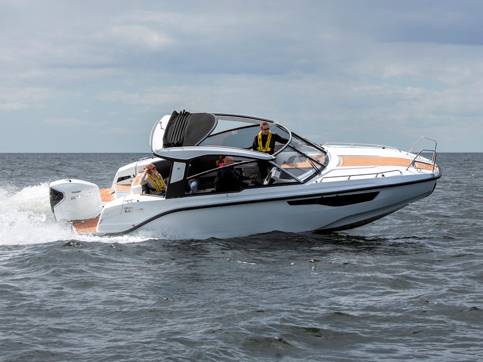 Silver Raptor ST - Fiberglass boats - Model range - Silver